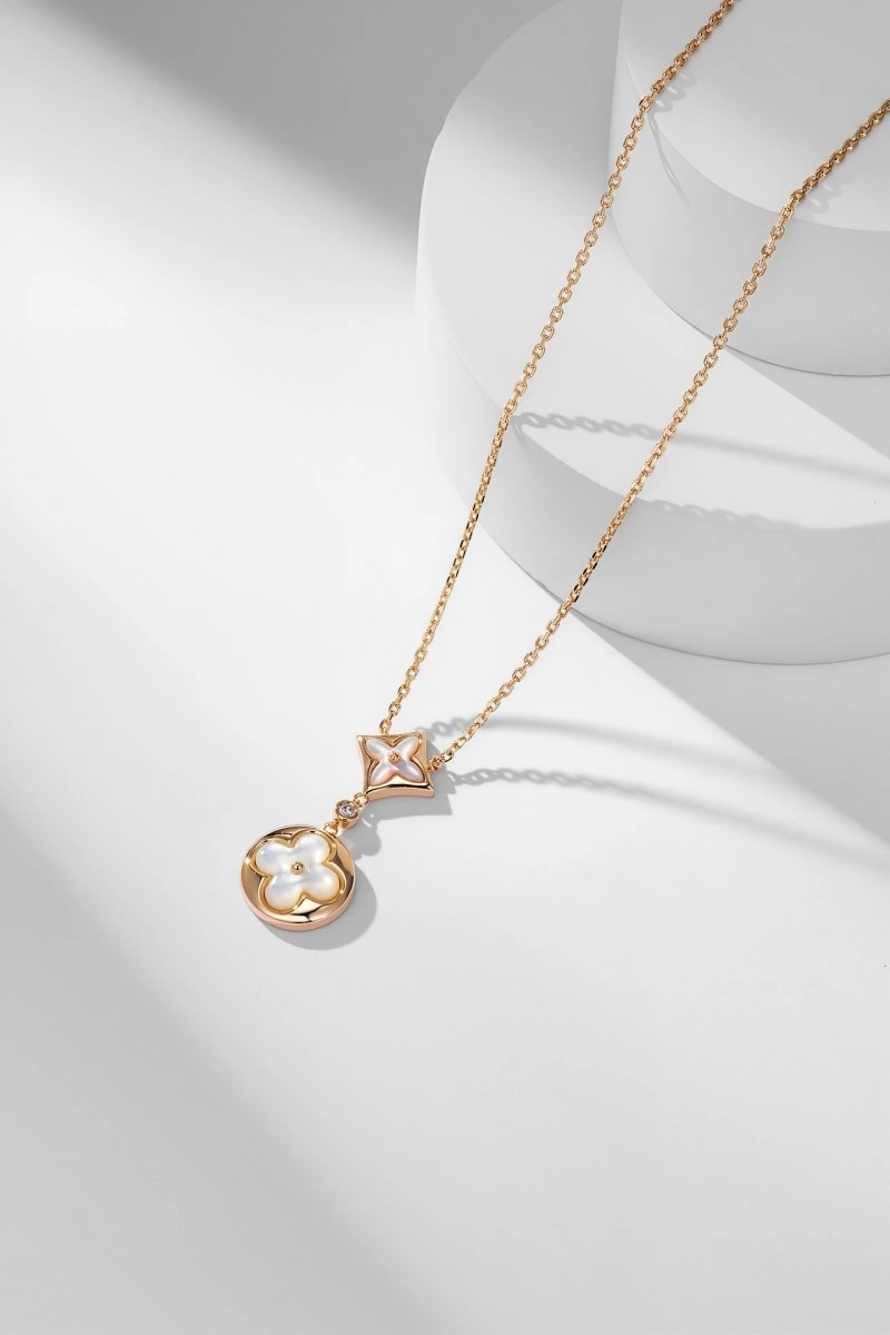 Louis Vuitton Necklaces FastDry 247715