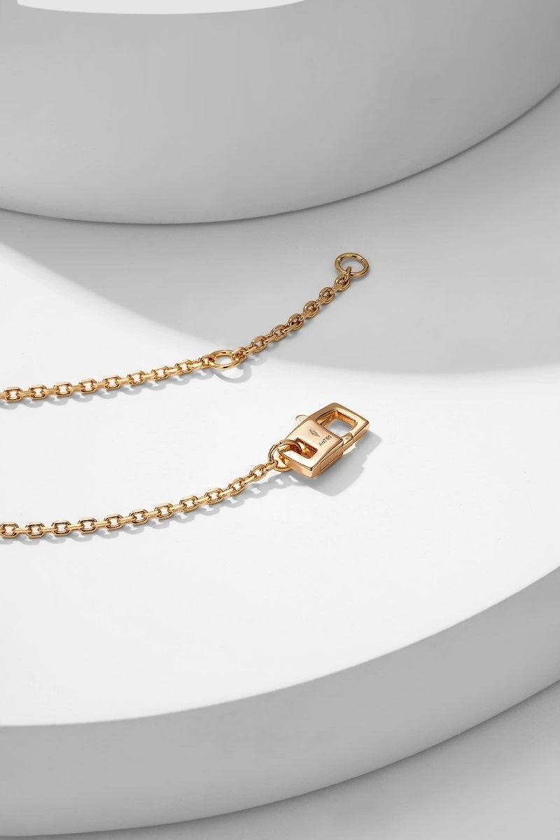 Louis Vuitton Necklaces Premium 247718