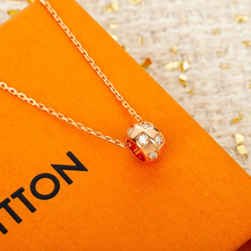 Louis Vuitton Necklaces Efficient 247736
