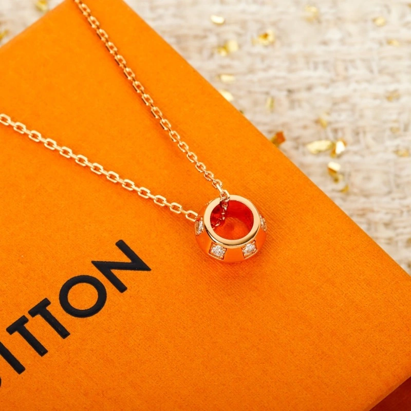 Louis Vuitton Necklaces Efficient 247736