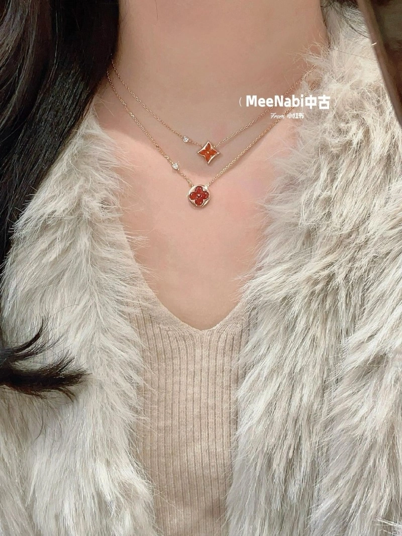 Louis Vuitton Necklaces FastDry 247740