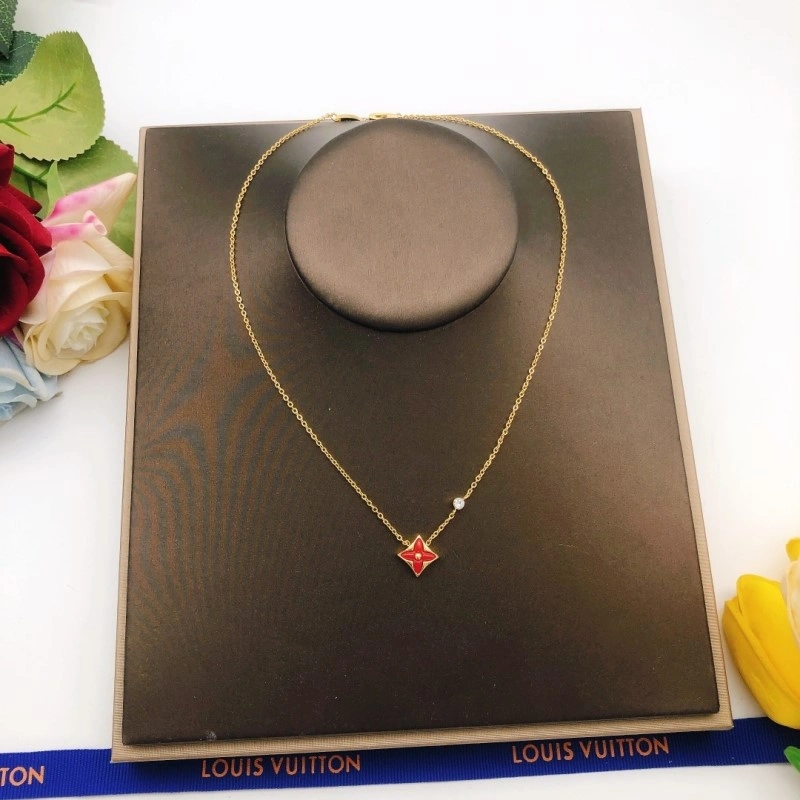 Packable Louis Vuitton Necklaces 247720