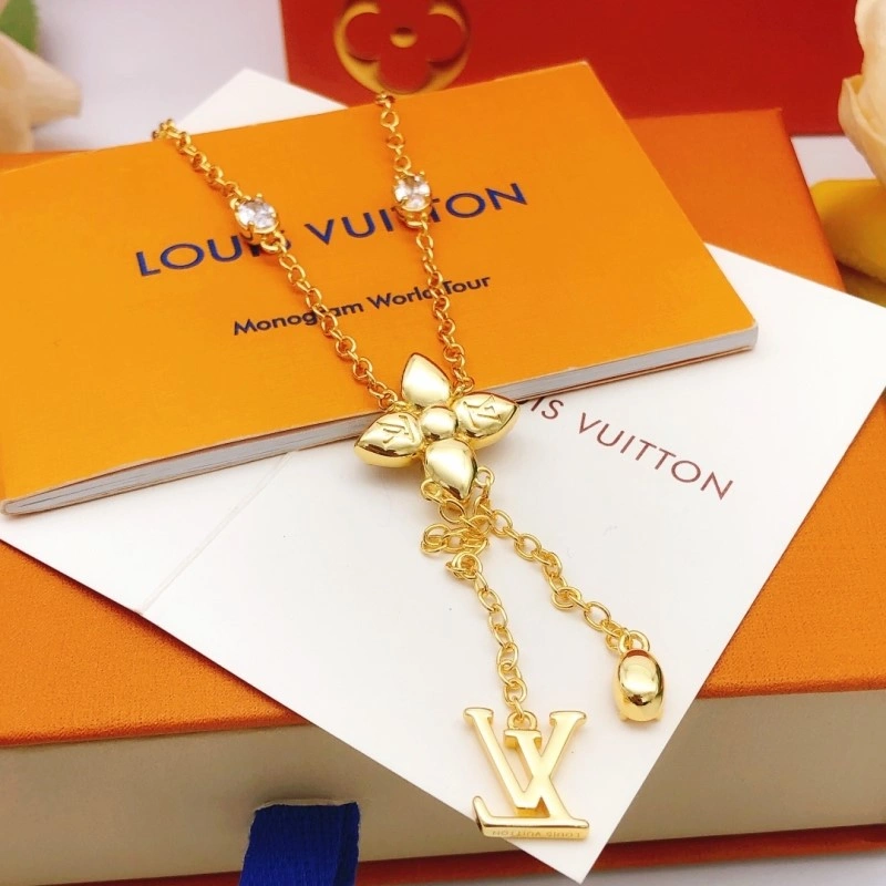 Breathable Louis Vuitton Necklaces 247741