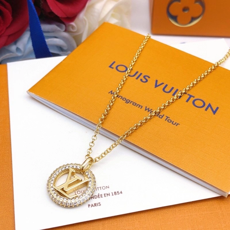 Louis Vuitton Necklaces Reliable 247714