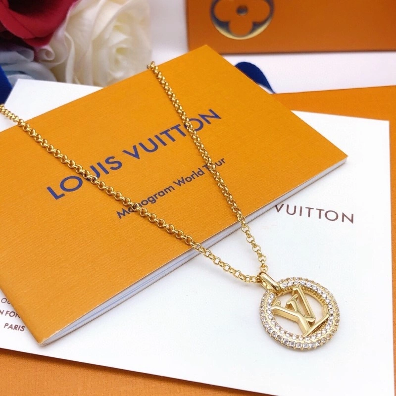 Louis Vuitton Necklaces Reliable 247714
