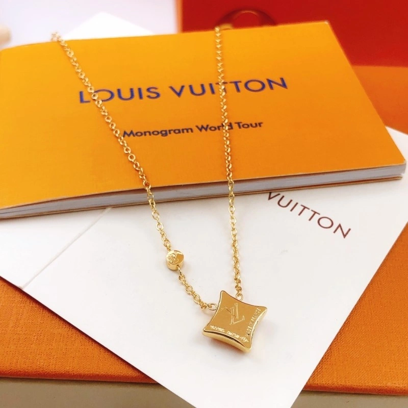 Louis Vuitton Necklaces MultiPurpose 247710