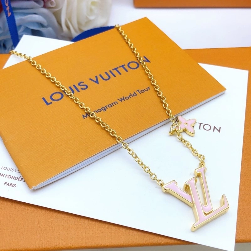 ZeroBulk Louis Vuitton Necklaces 247711