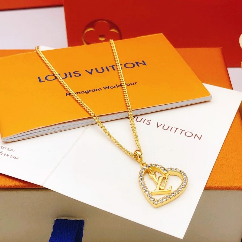 Breathable Louis Vuitton Necklaces 247704