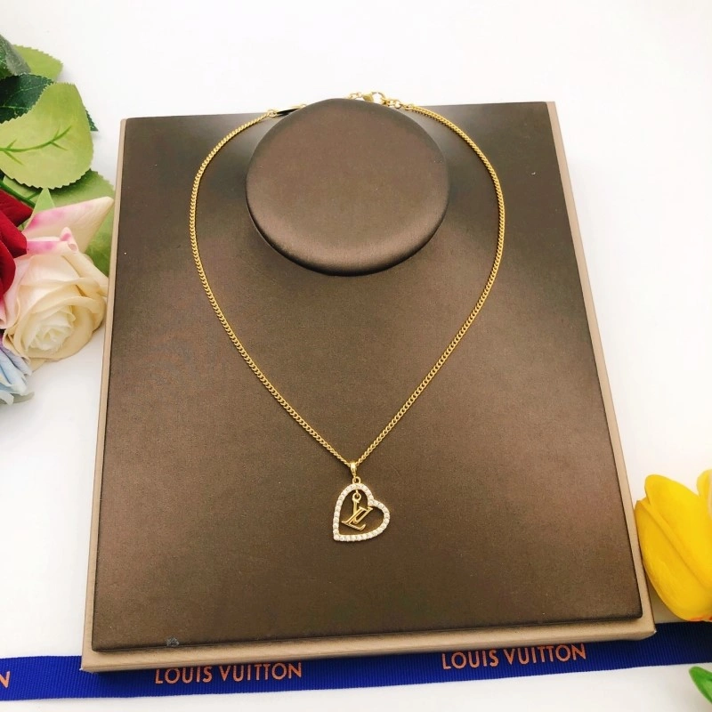 Breathable Louis Vuitton Necklaces 247704