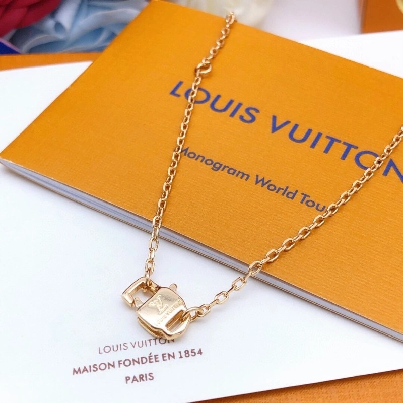 Upgraded Louis Vuitton Necklaces 247679