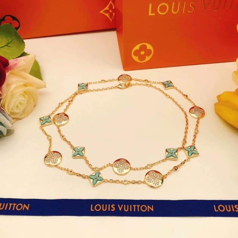 Louis Vuitton Necklaces Chic 247691