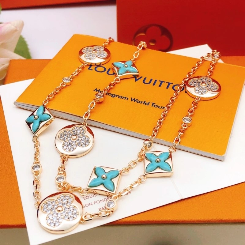Louis Vuitton Necklaces Chic 247691