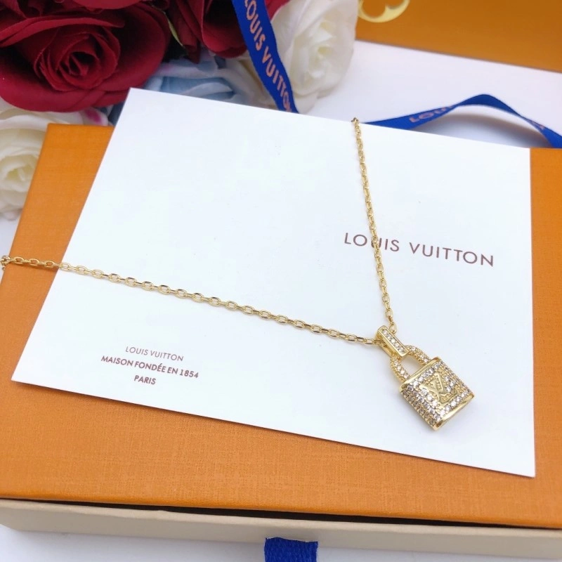 EyeCatching Louis Vuitton Necklaces 247699