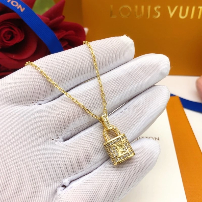EyeCatching Louis Vuitton Necklaces 247699