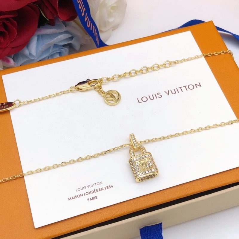 EyeCatching Louis Vuitton Necklaces 247699