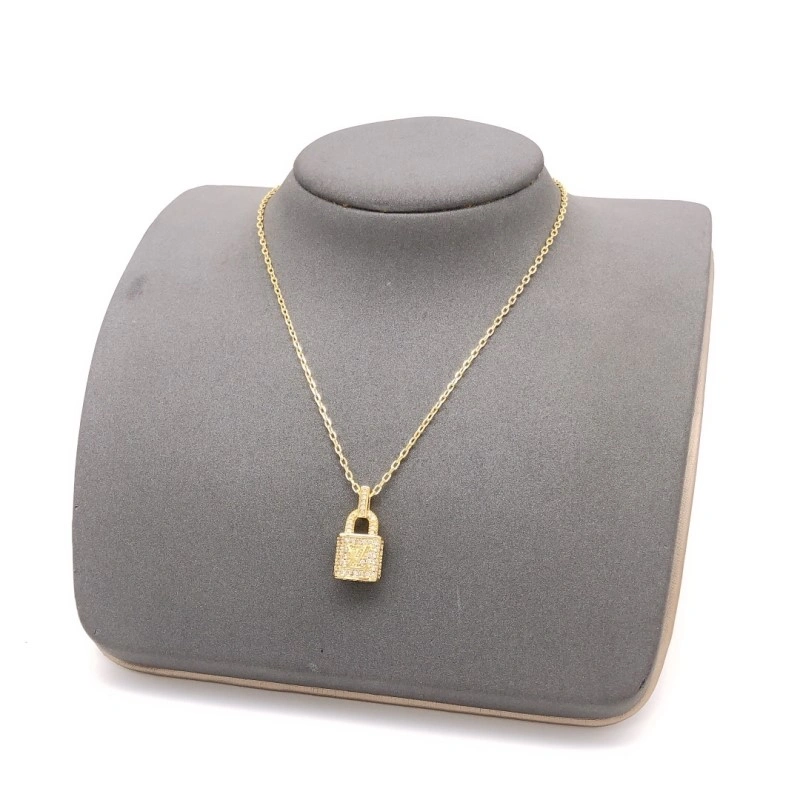 EyeCatching Louis Vuitton Necklaces 247699