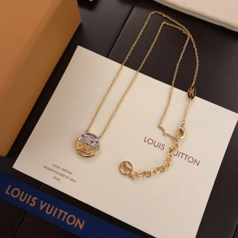 Louis Vuitton Necklaces RelaxedFit 247701