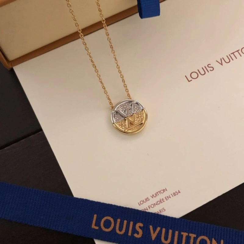 Louis Vuitton Necklaces RelaxedFit 247701