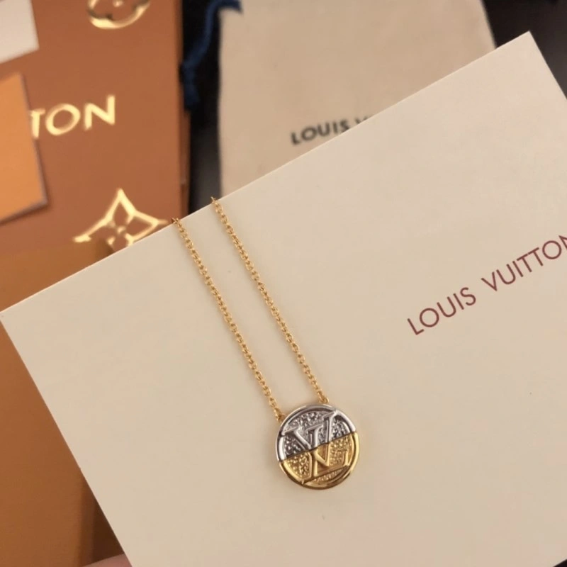 Louis Vuitton Necklaces RelaxedFit 247701