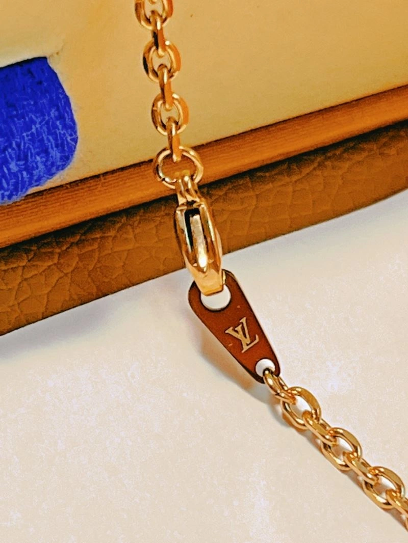 Louis Vuitton Necklaces TopPick 268417