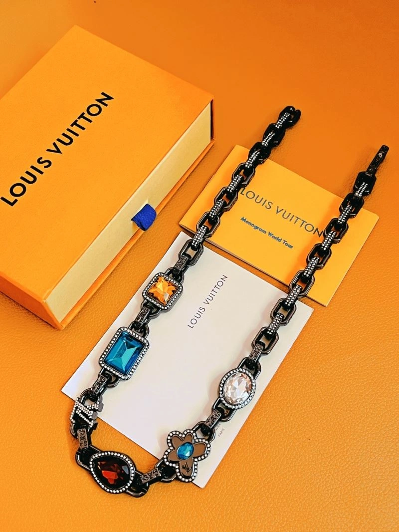 Louis Vuitton Necklaces Supportive 268419