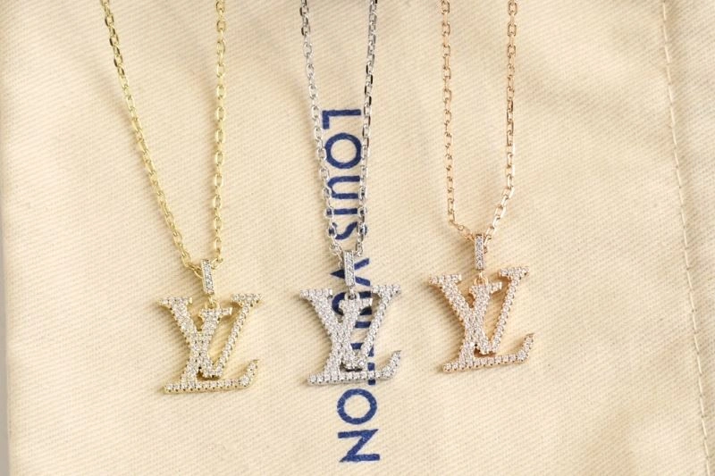 Louis Vuitton Necklaces Flexible 268407