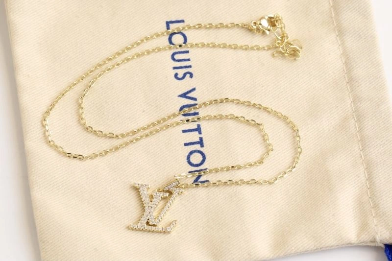 Louis Vuitton Necklaces Flexible 268407