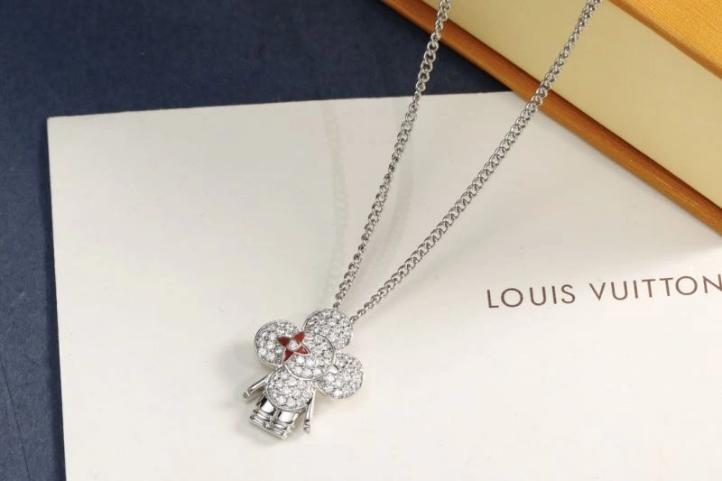 Sophisticated Louis Vuitton Necklaces 268406