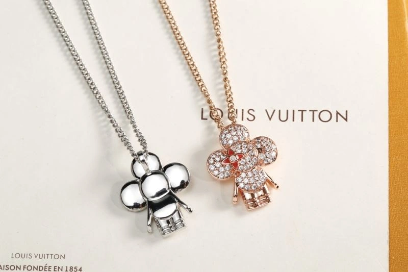 Sophisticated Louis Vuitton Necklaces 268406