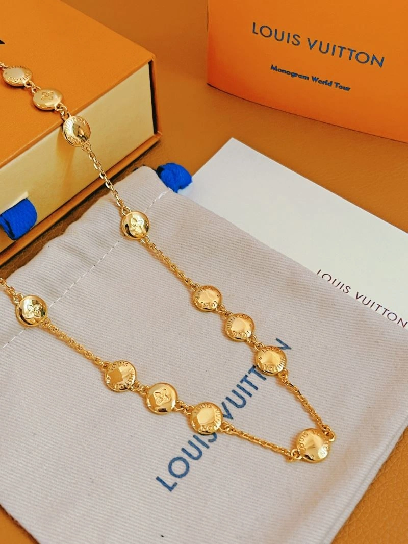 Louis Vuitton Necklaces Minimalist 268388