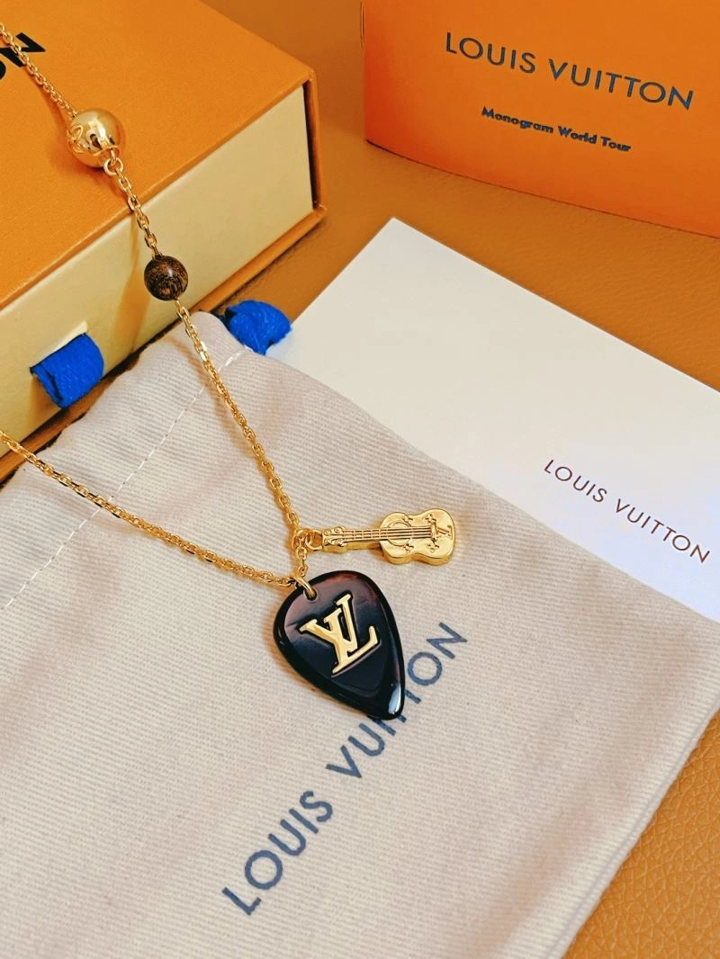 Louis Vuitton Necklaces Packable 268404