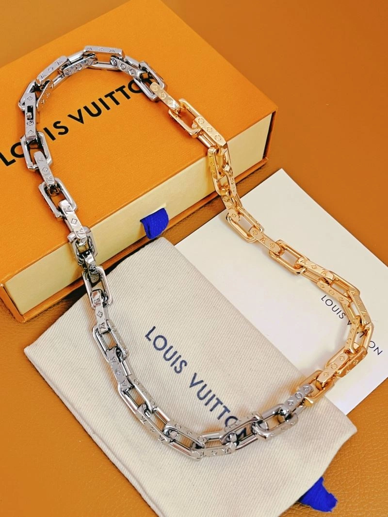 Timeless Louis Vuitton Necklaces 268387