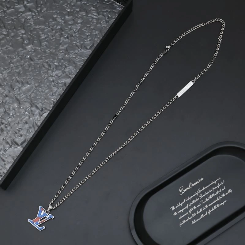 Louis Vuitton Necklaces Fashionable 268405