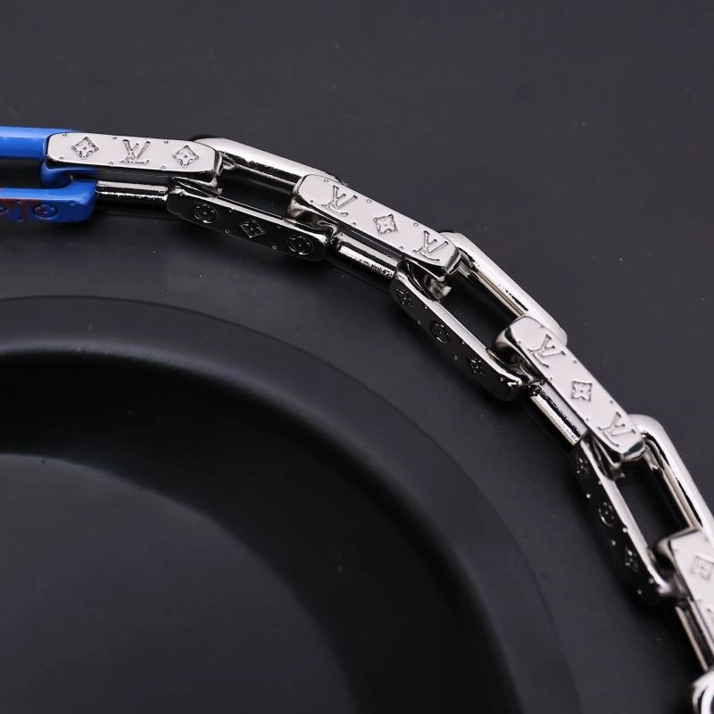 Louis Vuitton Necklaces Contemporary 268395