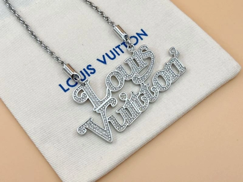 SunProtective Louis Vuitton Necklaces 268396