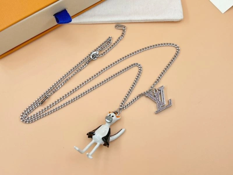 Popular Louis Vuitton Necklaces 268397