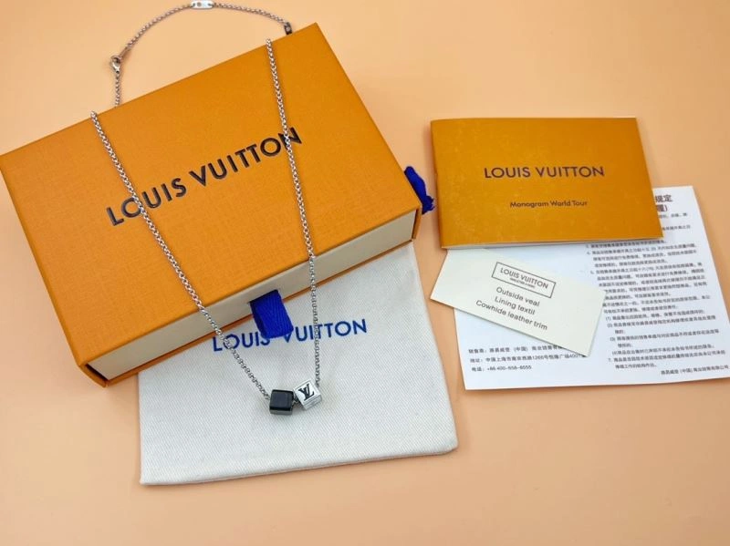 Louis Vuitton Necklaces SoftTouch 268386