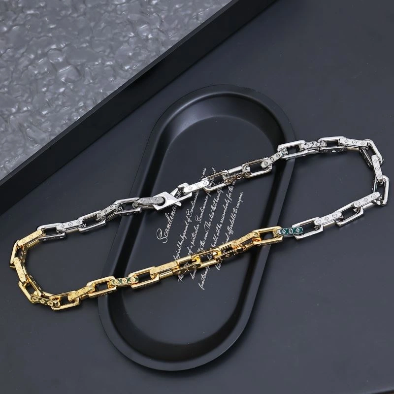 Louis Vuitton Necklaces Attractive 268399