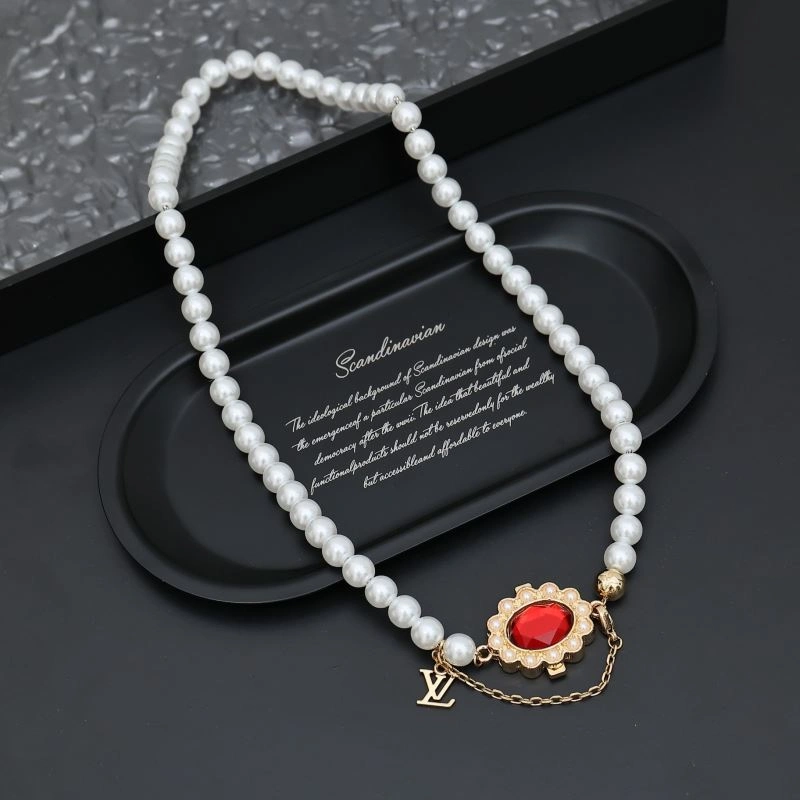Louis Vuitton Necklaces GoAnywhere 268385