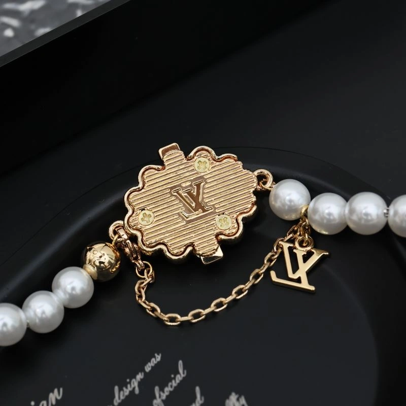 Louis Vuitton Necklaces GoAnywhere 268385