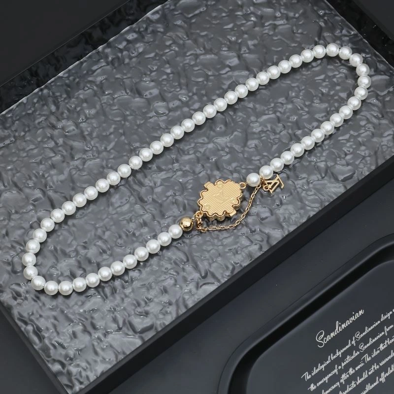 Louis Vuitton Necklaces GoAnywhere 268385