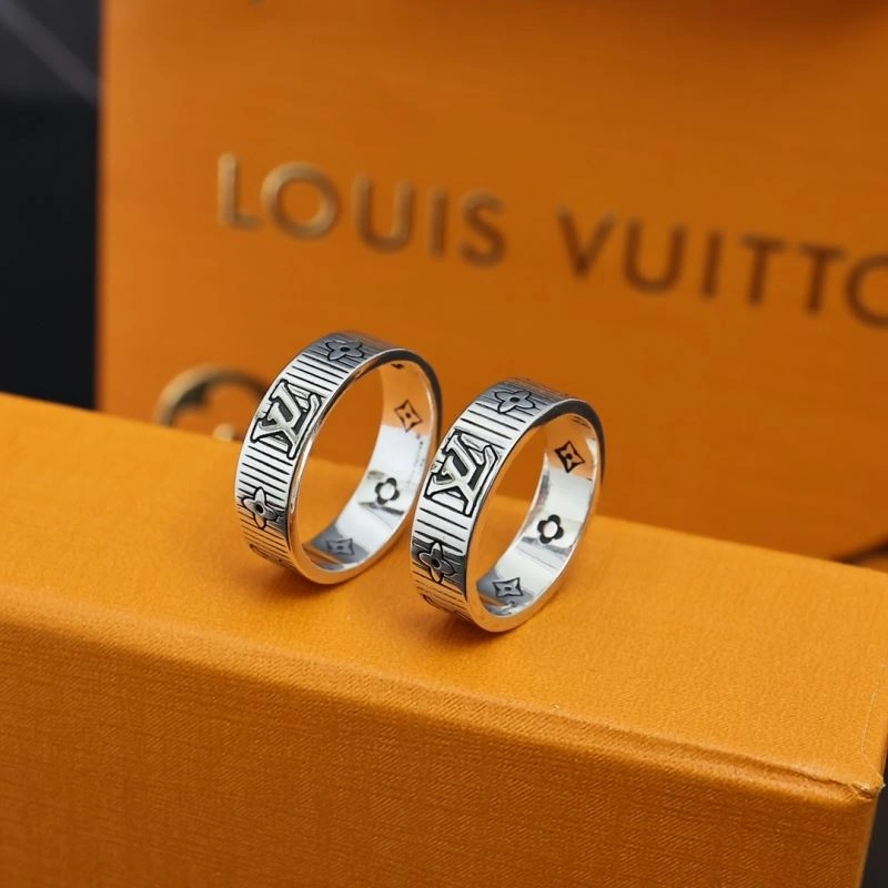 Colorful Louis Vuitton Necklaces 268379
