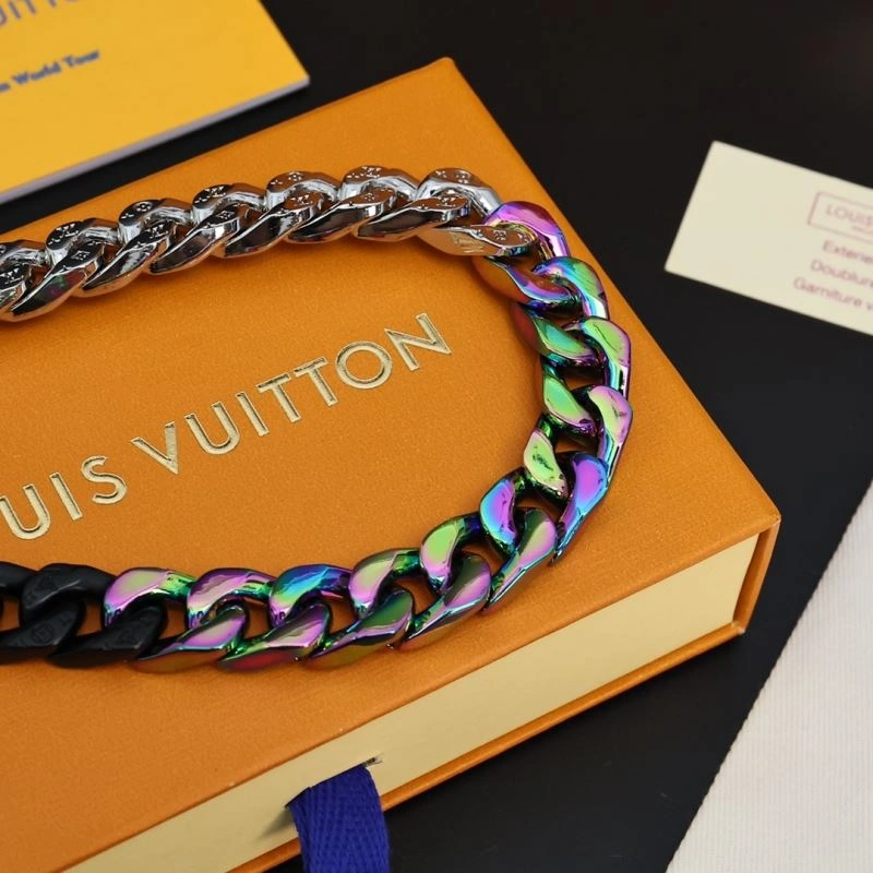 Attractive Louis Vuitton Necklaces 268383