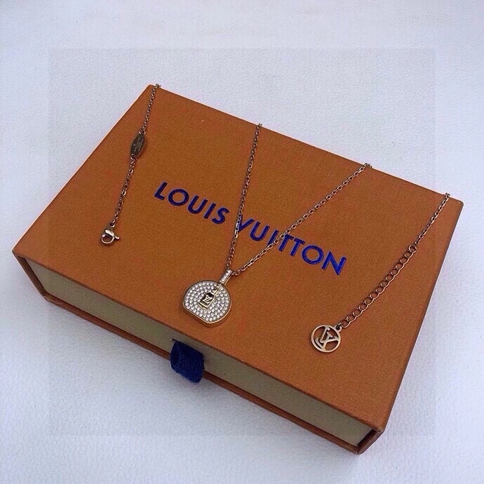 Durable Louis Vuitton Necklaces 268373
