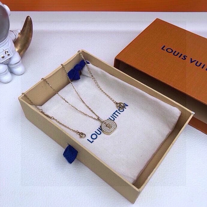 Durable Louis Vuitton Necklaces 268373