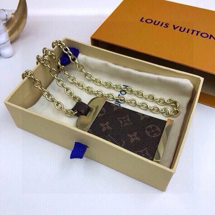 Tailored Louis Vuitton Necklaces 268374