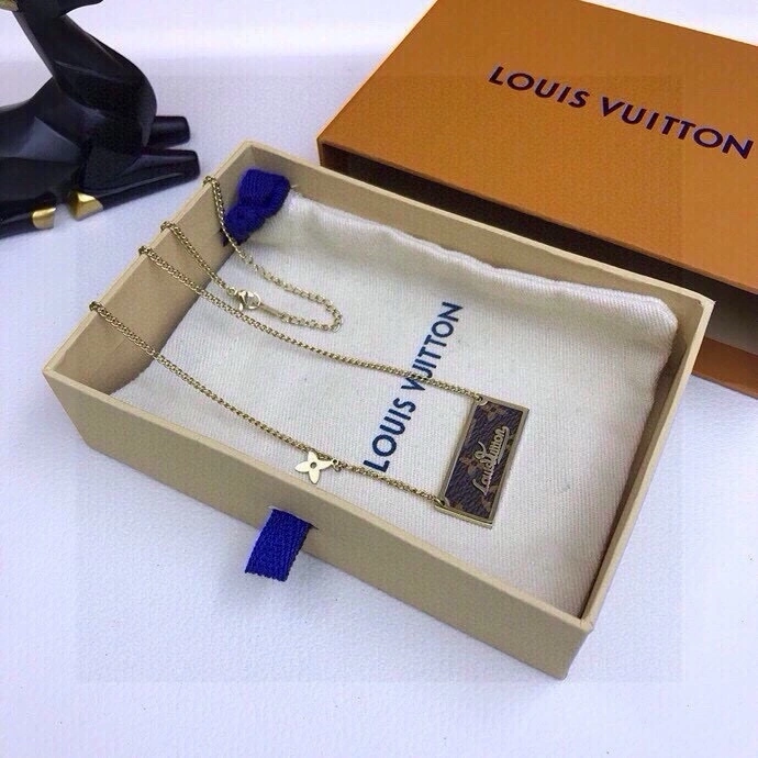 Louis Vuitton Necklaces SunProtective 268363