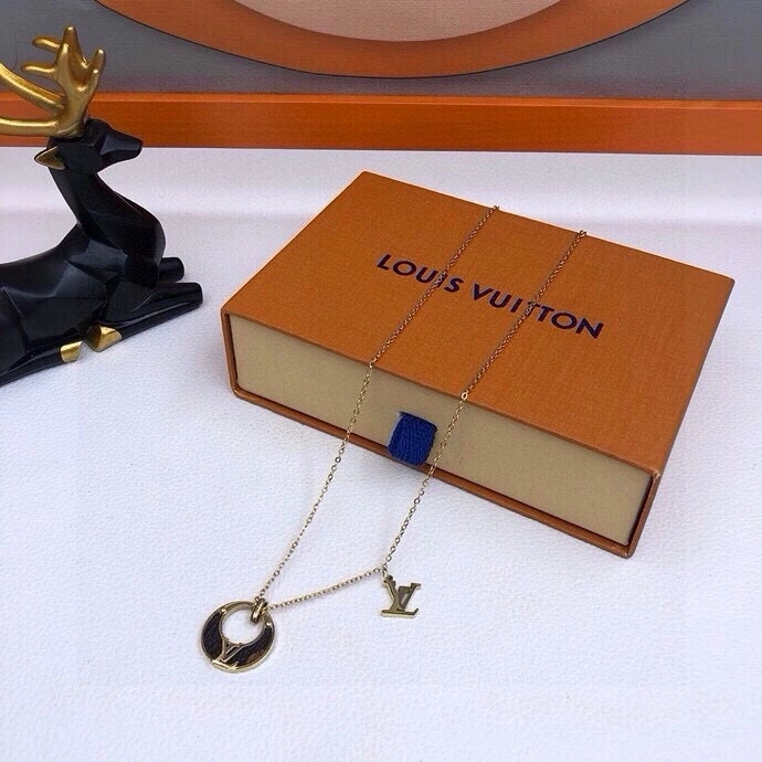 Cozy Louis Vuitton Necklaces 268362
