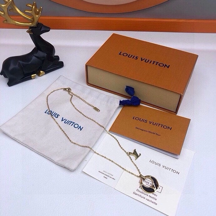 Cozy Louis Vuitton Necklaces 268362