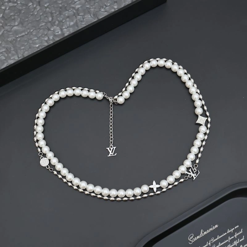 Louis Vuitton Necklaces Lightweight 268359